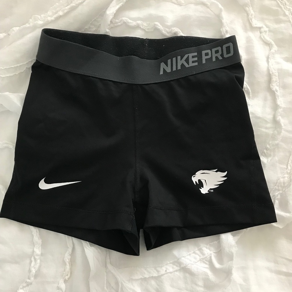 Nike pro xs